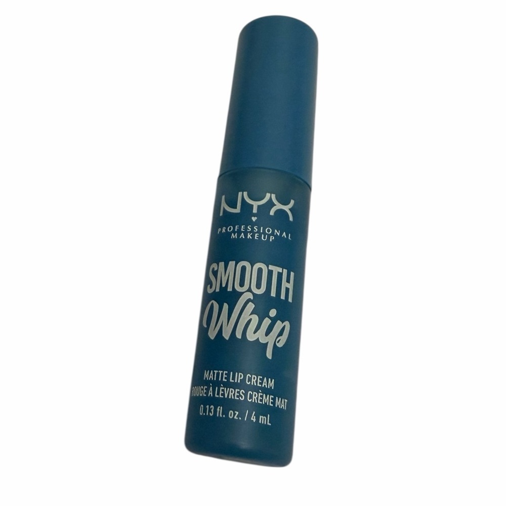 NYX Professional Makeup Smooth Whip Matte Lip Cream Mini 4mL Travel lipstick